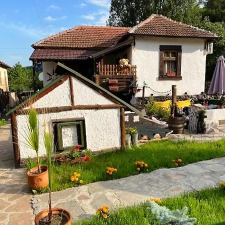 Milica & Aleksandra Villa