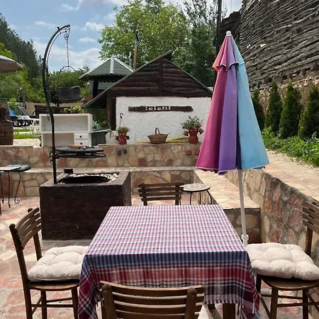 Milica & Aleksandra Dimitrovgrad